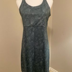 Columbia stretchy cute dress